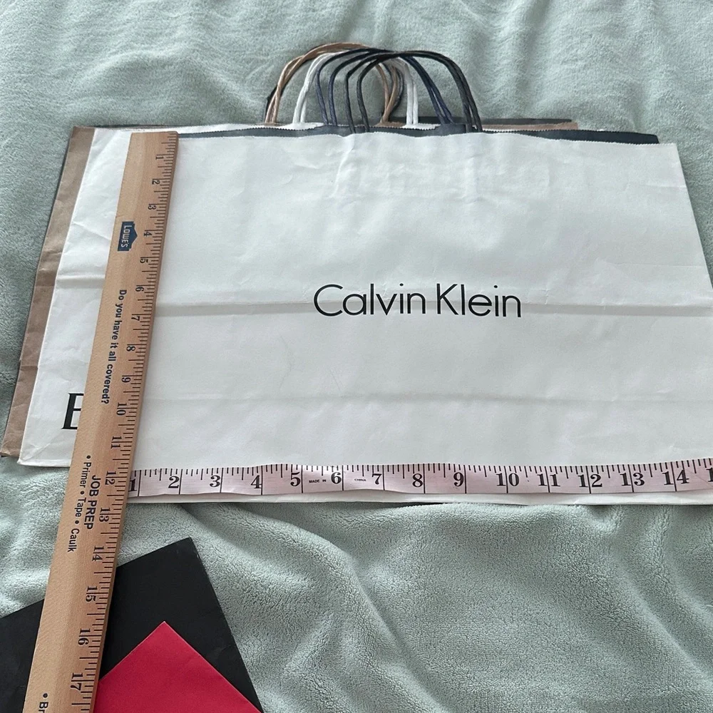 Bundle of 8 Assorted Gift Bags
